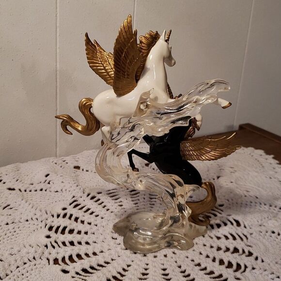 Hamilton Collection "Love Soars Eternal" from Wings of Love Collection - Picture 2 of 8